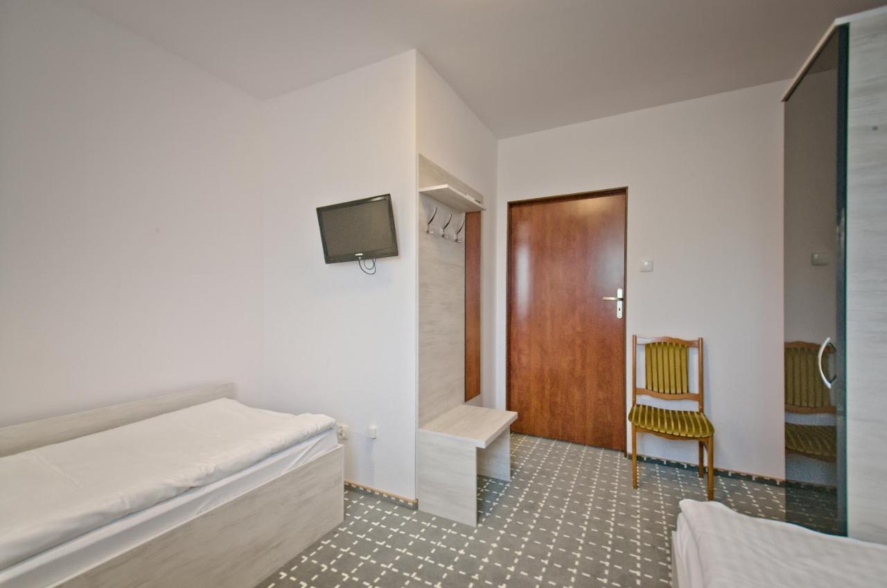 Hotel Sezam Kraczkowa Exterior foto