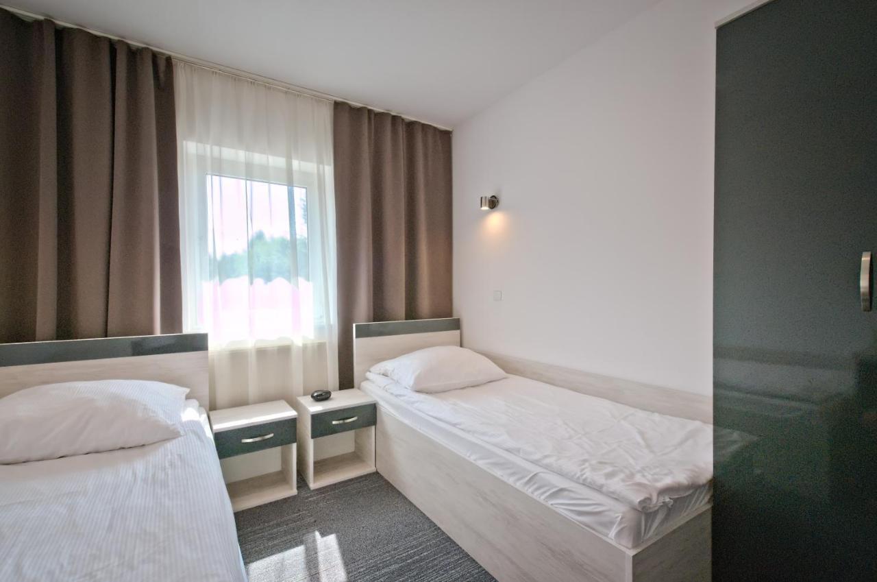 Hotel Sezam Kraczkowa Exterior foto